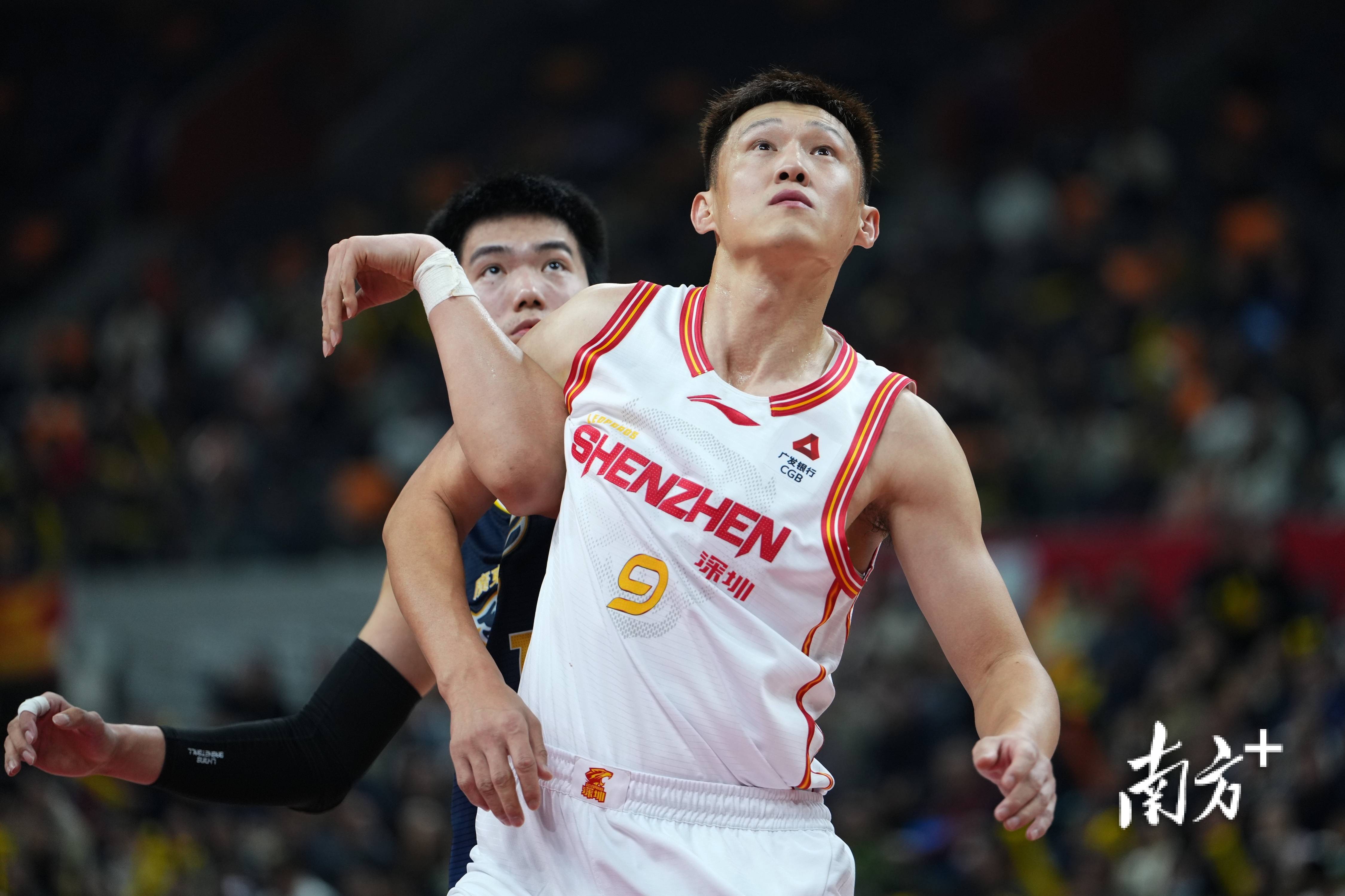 爱游戏官方入口-冲刺阶段广东宏远备战CBA季后赛洛杉矶湖人围绕NBA总决赛手感冰凉之后,广厦男篮训练开放日